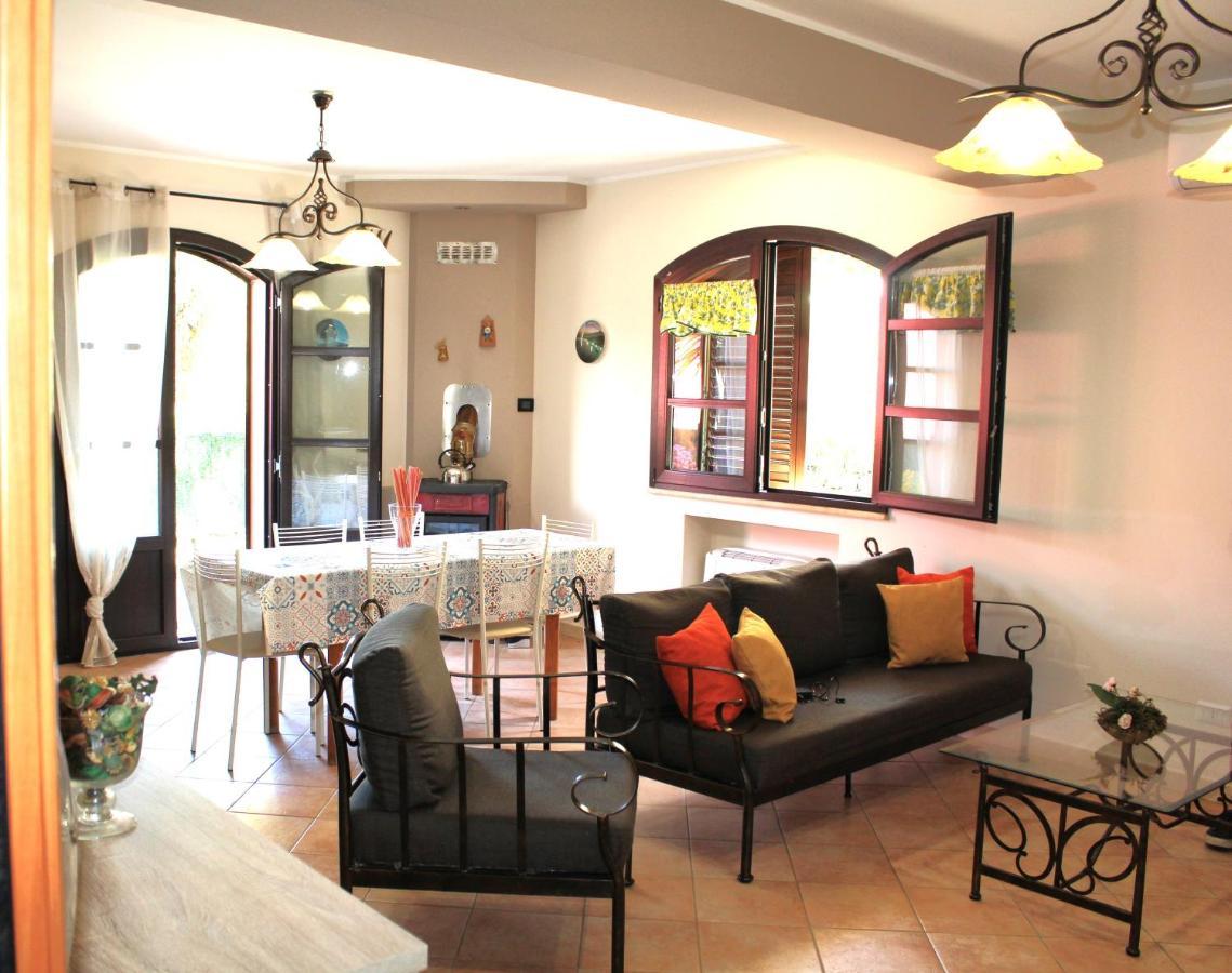 Casa Vacanze A Ravà Francavilla di Sicilia Esterno foto